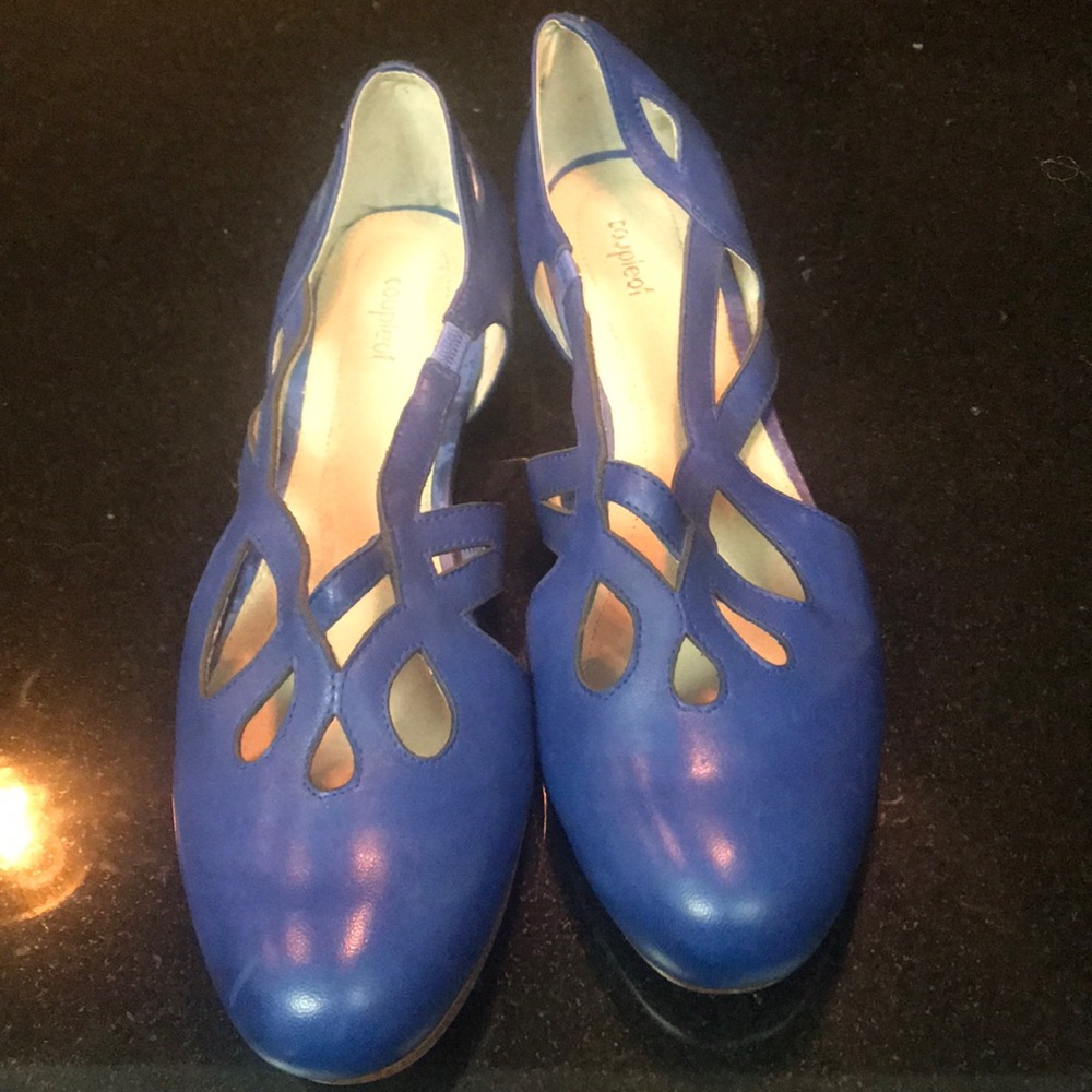 CoupleOf Blue Flats